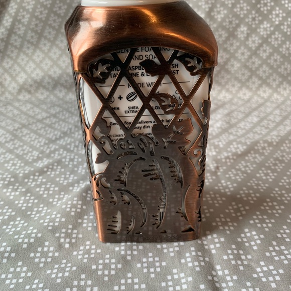 Bath & Body Works Foaming Soap Cover Fall Pumpkins Fits all B&BW Foaming Pumps - Picture 2 of 6